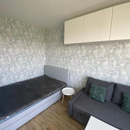 Brand New Top Floor Apartment At Mokotow Varşovia Exterior foto