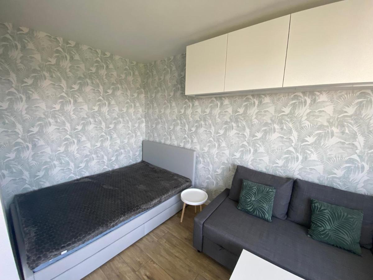 Brand New Top Floor Apartment At Mokotow Varşovia Exterior foto
